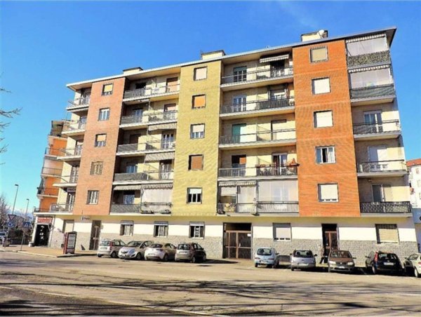 appartamento in vendita ad Orbassano