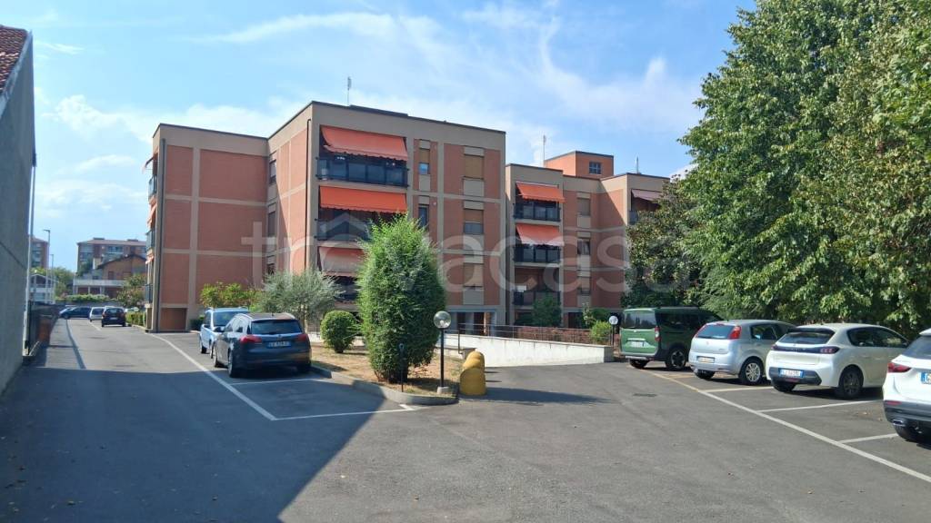appartamento in vendita ad Orbassano