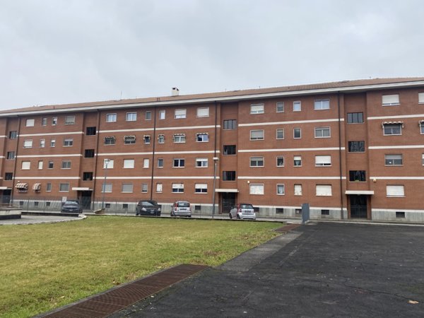 appartamento in vendita ad Orbassano in zona Tetti Valfrè