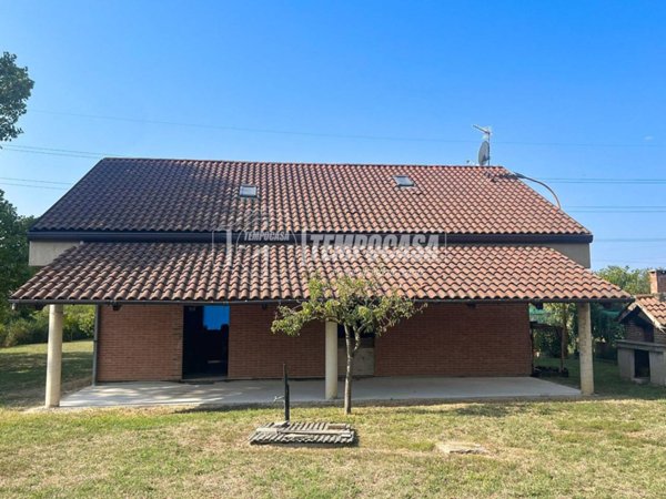casa indipendente in vendita ad Orbassano