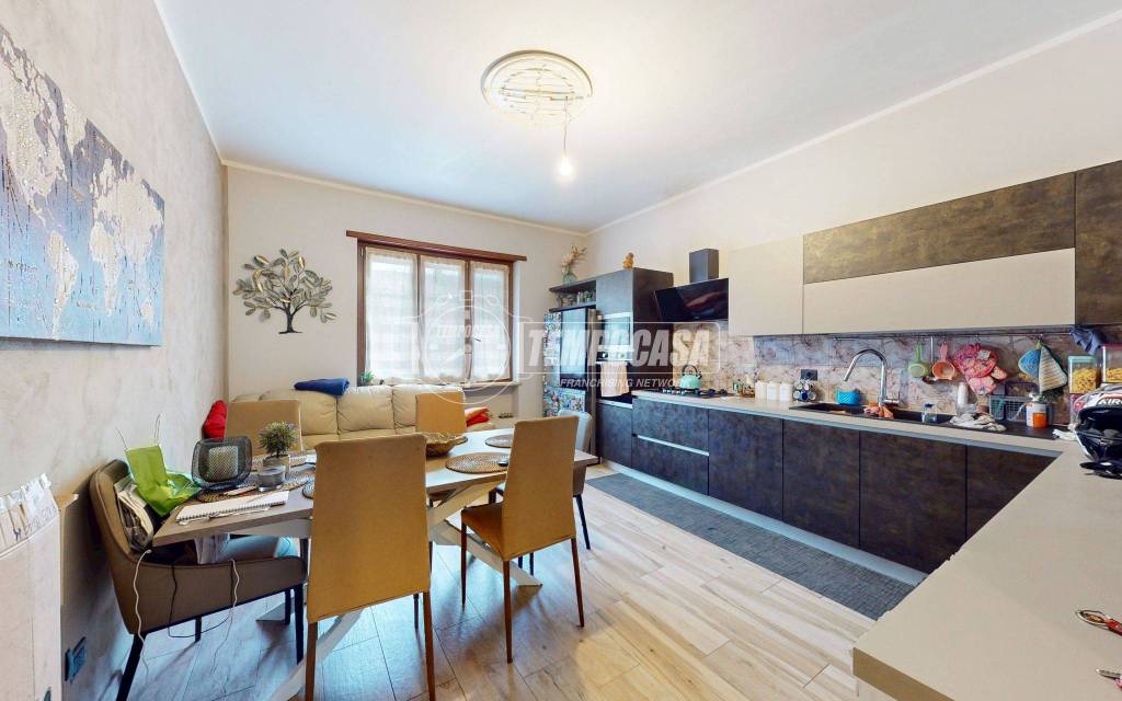appartamento in vendita ad Orbassano