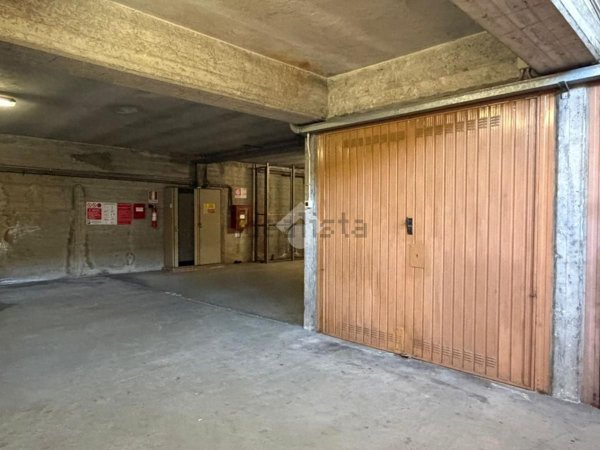 box auto in vendita ad Orbassano in zona Tetti Valfrè