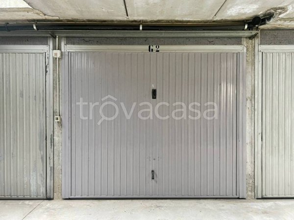 box auto in vendita ad Orbassano