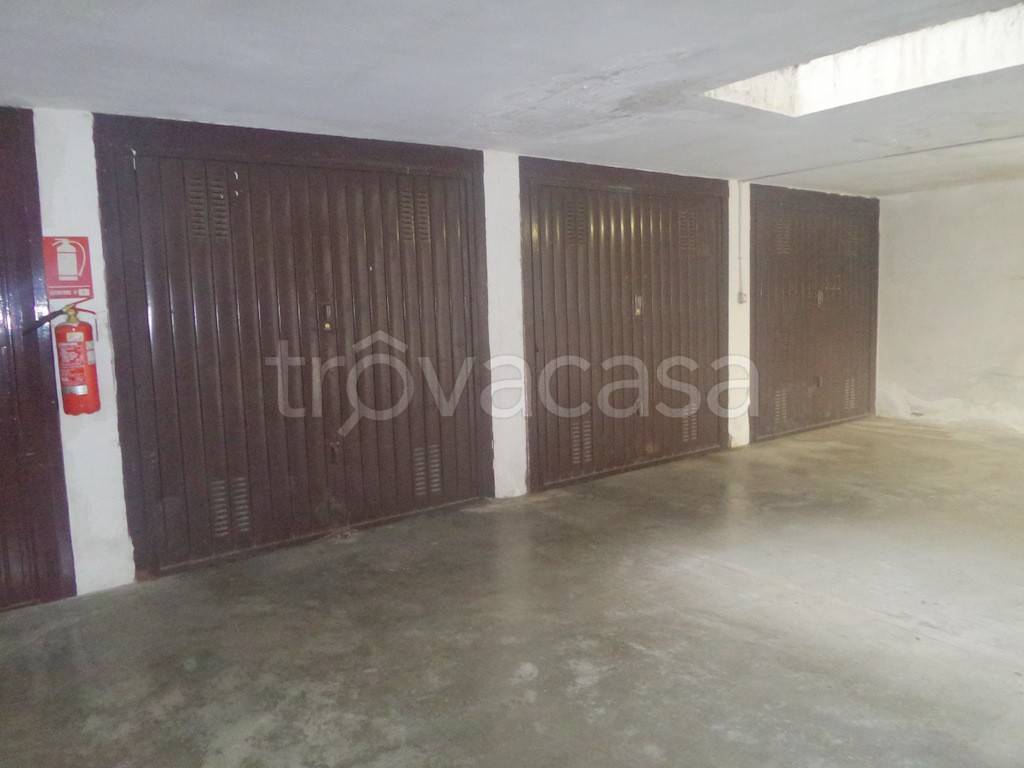 box auto in vendita ad Orbassano