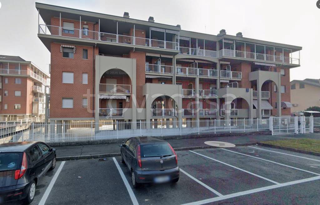 box auto in vendita ad Orbassano