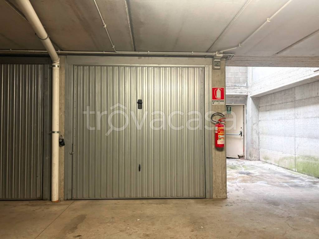 box auto in vendita ad Orbassano