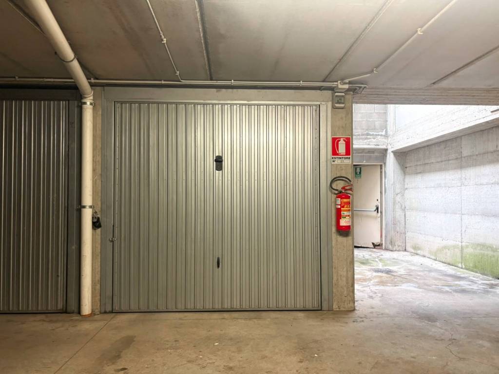 box auto in vendita ad Orbassano