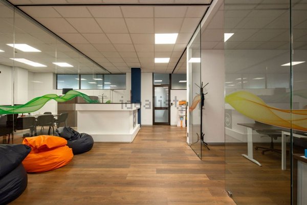 ufficio in vendita ad Orbassano