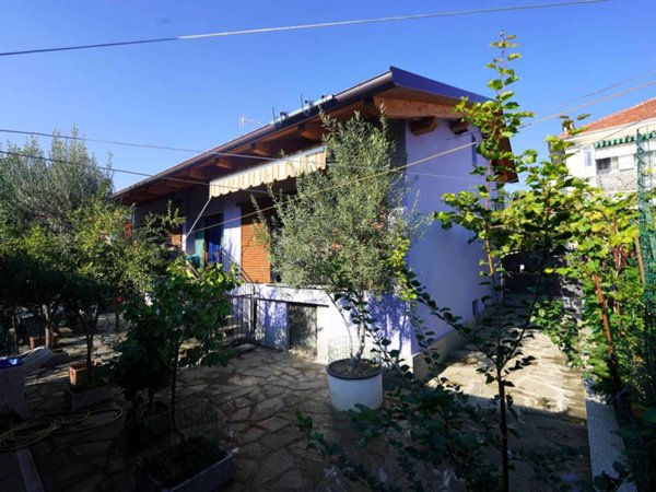 casa indipendente in vendita ad Orbassano