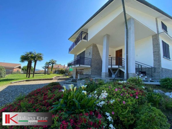 casa indipendente in vendita ad Orio Canavese