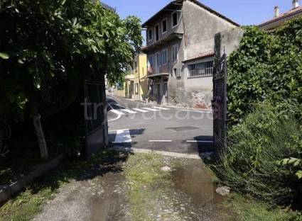 casa indipendente in vendita ad Orio Canavese