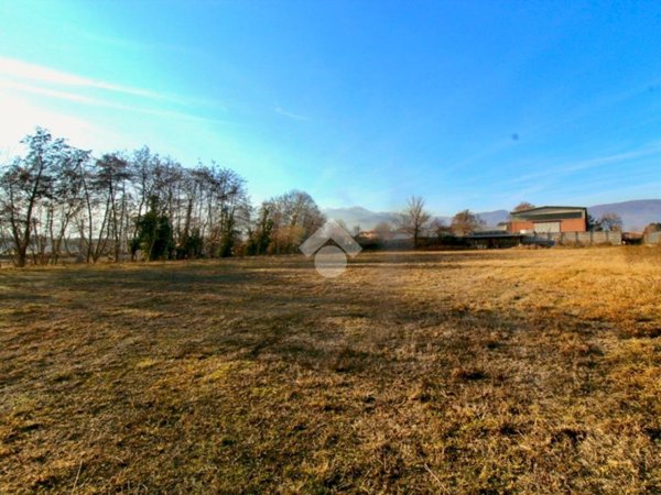 terreno agricolo in vendita ad Osasco