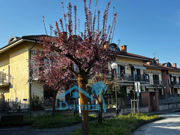 appartamento in vendita ad Osasco