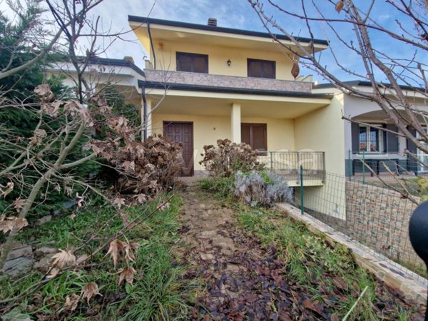 casa indipendente in vendita ad Osasio