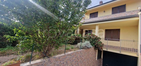 casa indipendente in vendita ad Osasio