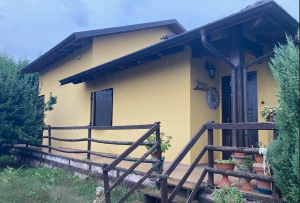 casa indipendente in vendita ad Osasio