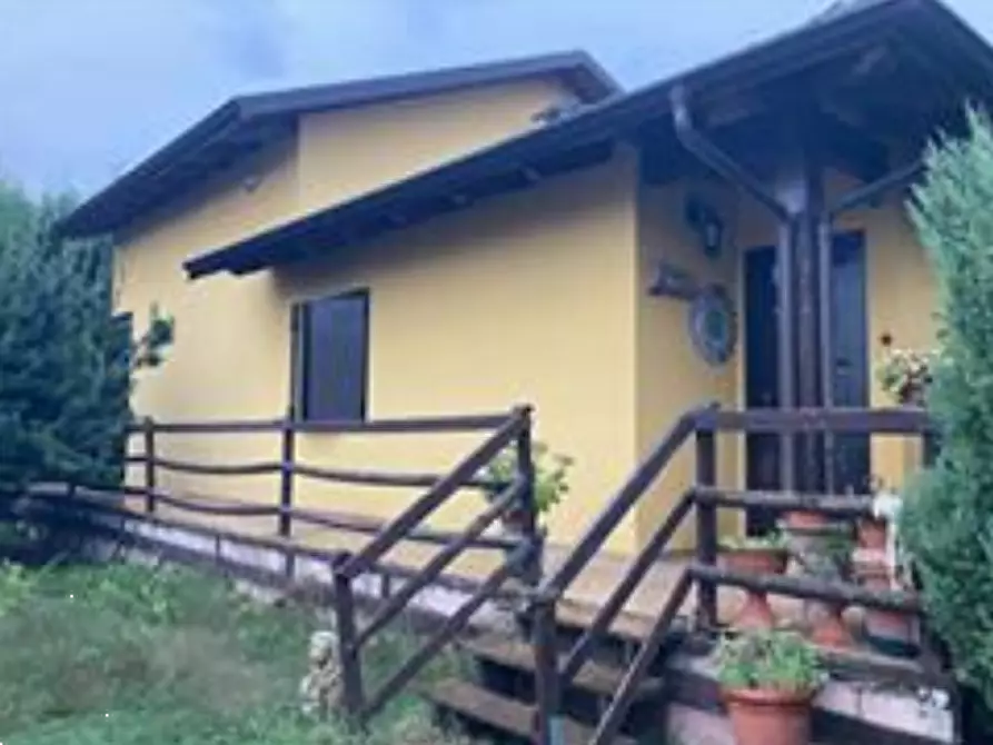 casa indipendente in vendita ad Osasio