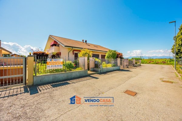 casa indipendente in vendita ad Osasio