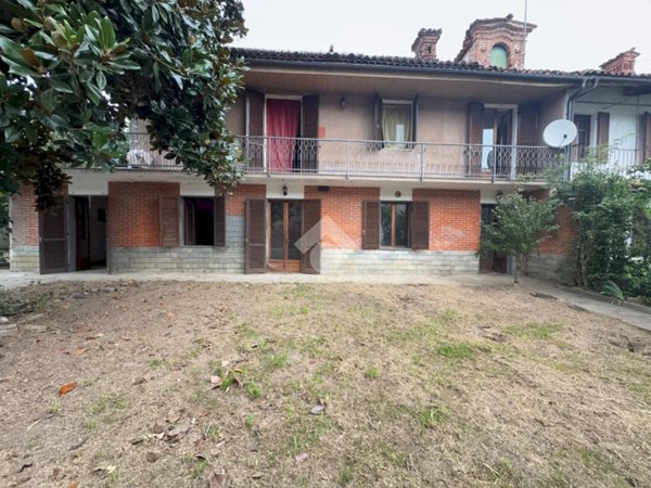 casa semindipendente in vendita ad Osasio