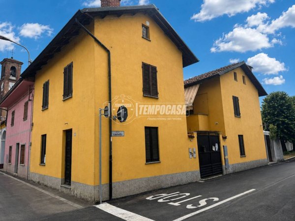 casa indipendente in vendita ad Osasio