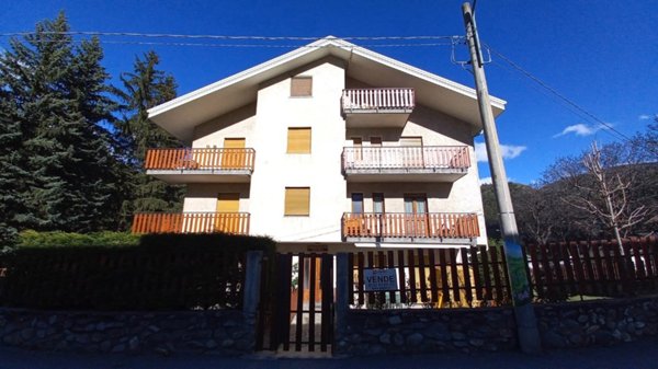 appartamento in vendita ad Oulx in zona Beaulard