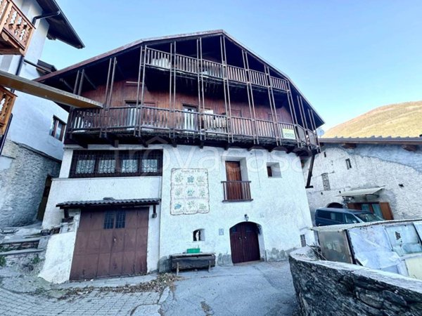 appartamento in vendita ad Oulx in zona Beaulard