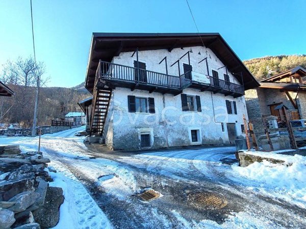 appartamento in vendita ad Oulx in zona Beaulard