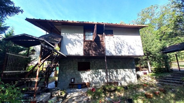casa indipendente in vendita ad Oulx in zona Savoulx