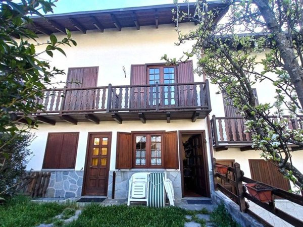 appartamento in vendita ad Oulx in zona Savoulx