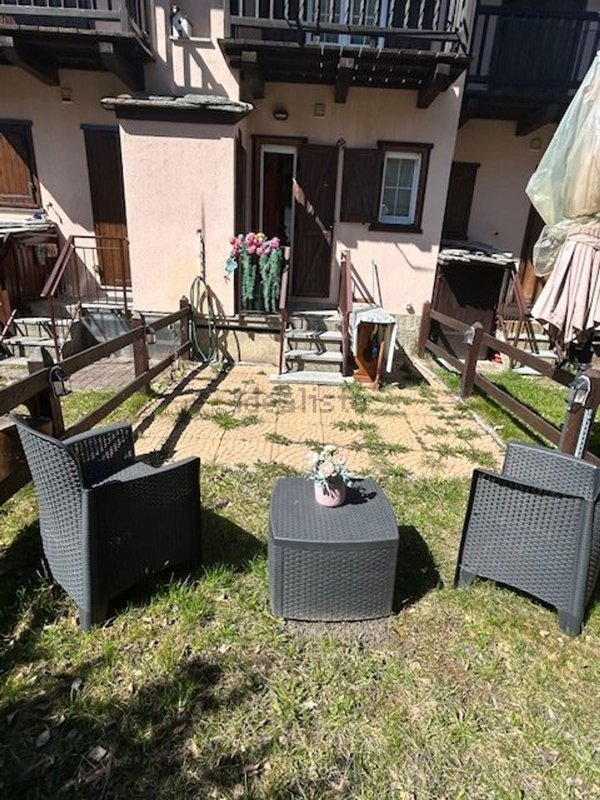 casa indipendente in vendita ad Oulx