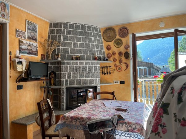 appartamento in vendita ad Oulx in zona Royeres