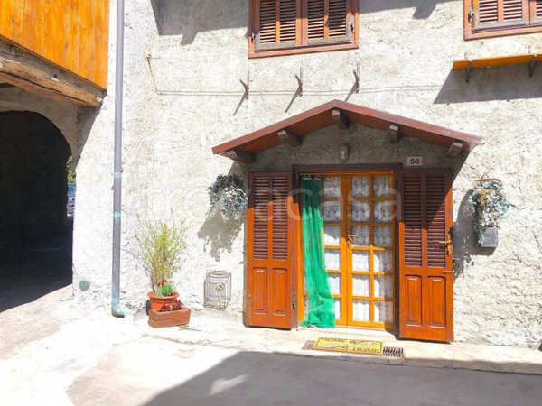 appartamento in vendita ad Oulx in zona Savoulx