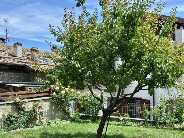 appartamento in vendita ad Oulx in zona Beaulard