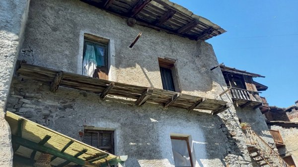 appartamento in vendita ad Oulx in zona Beaume