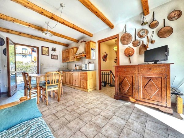 casa indipendente in vendita ad Oulx in zona Savoulx