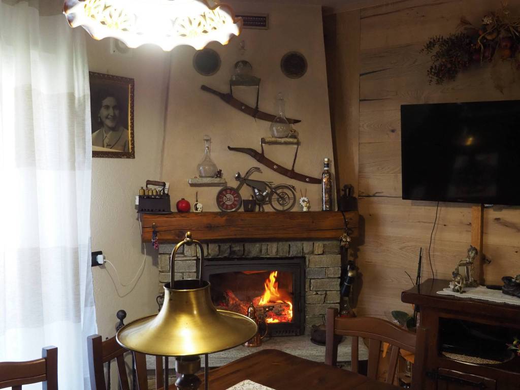 appartamento in vendita ad Oulx in zona Gad