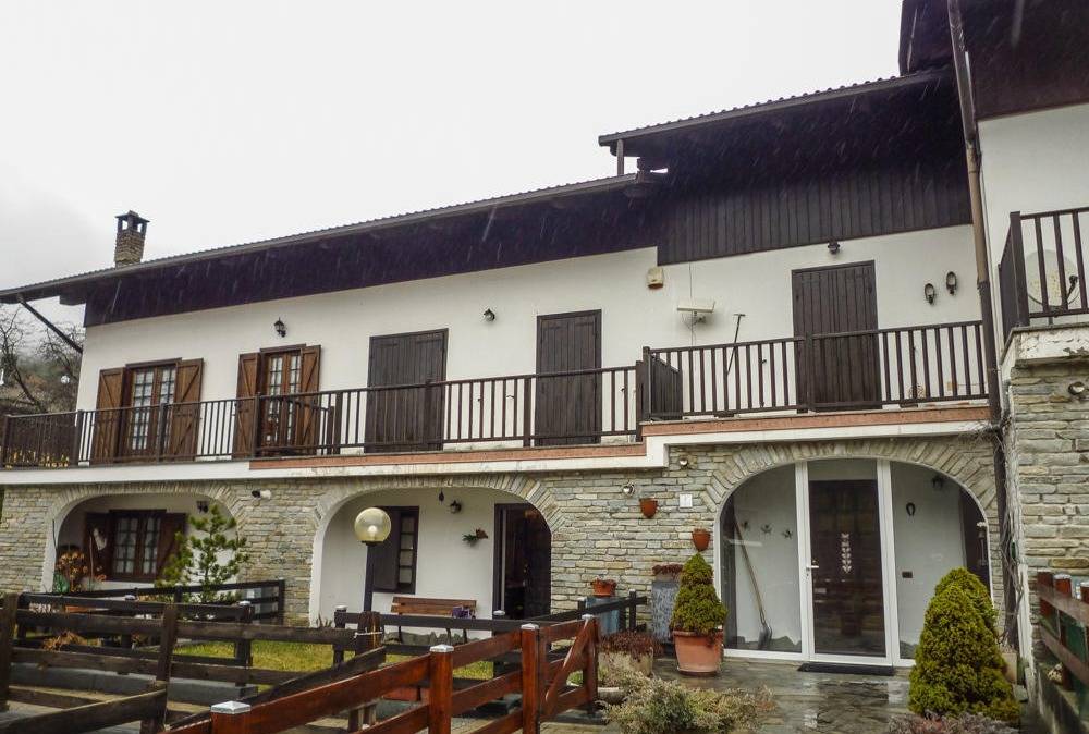 appartamento in vendita ad Oulx