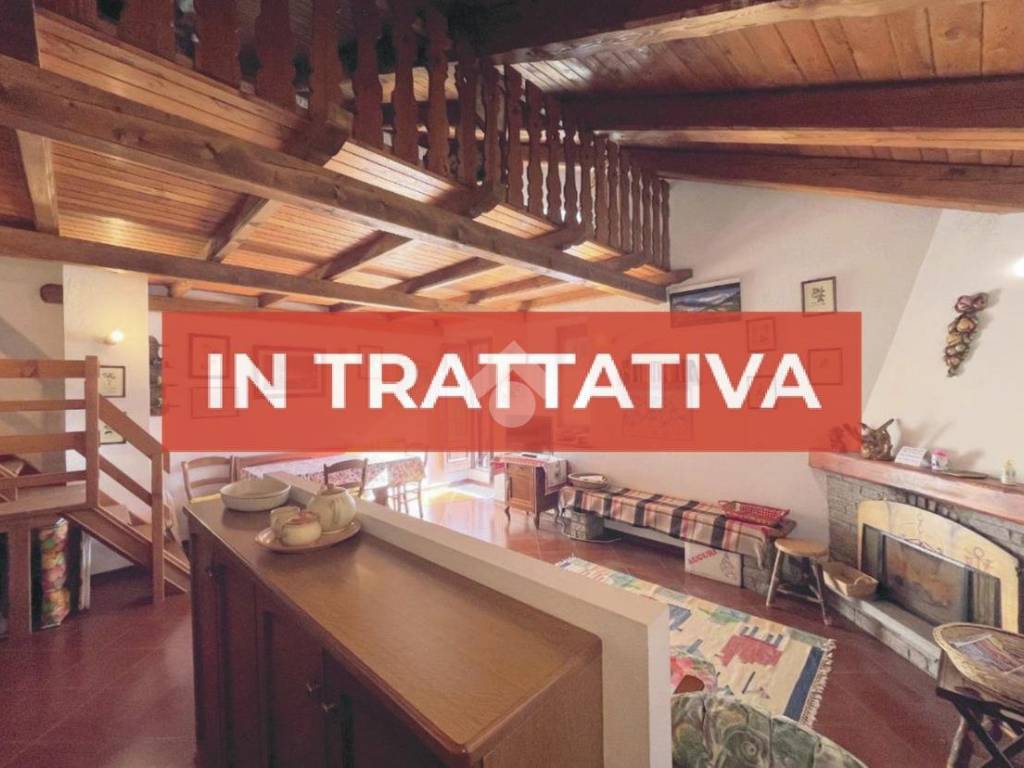 appartamento in vendita ad Oulx in zona Savoulx