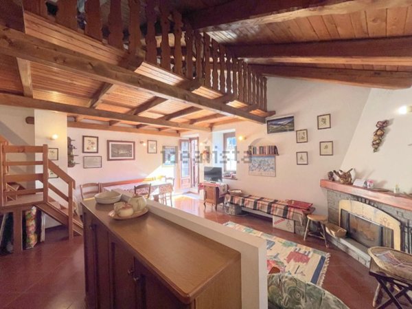 appartamento in vendita ad Oulx in zona Savoulx