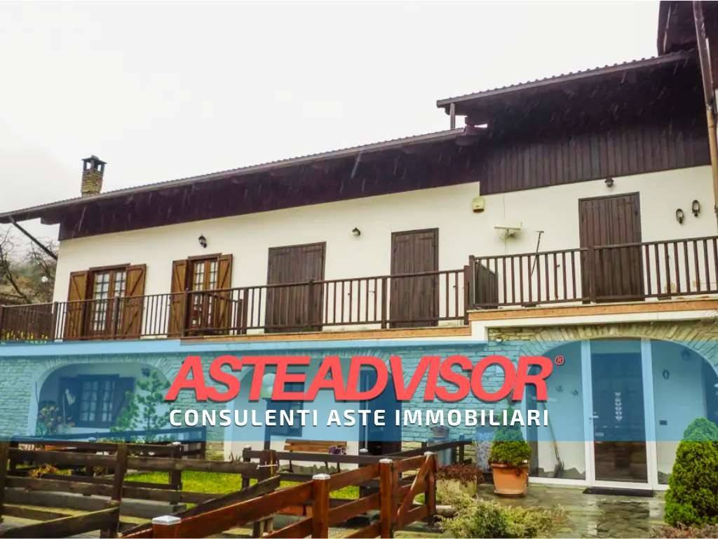 casa indipendente in vendita ad Oulx in zona Savoulx