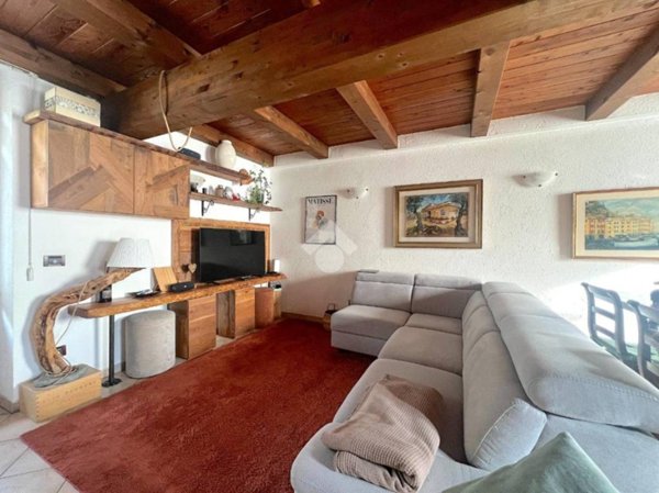 casa indipendente in vendita ad Oulx in zona Beaume