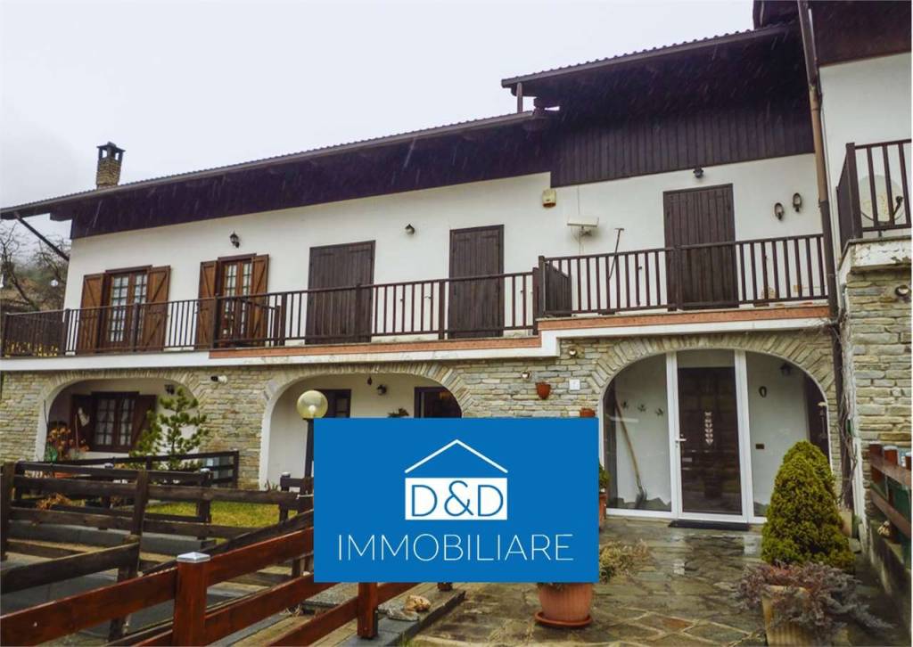 casa indipendente in vendita ad Oulx in zona Savoulx