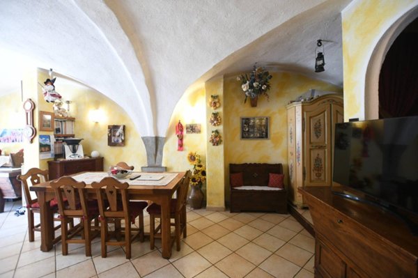 appartamento in vendita ad Oulx in zona Royeres