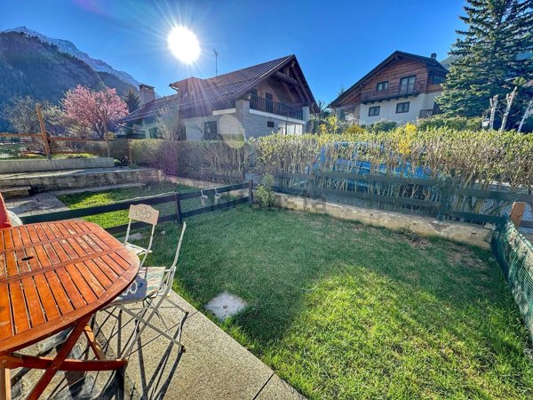 appartamento in vendita ad Oulx in zona Savoulx