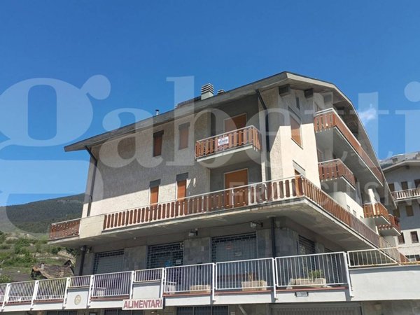 appartamento in vendita ad Oulx in zona Savoulx
