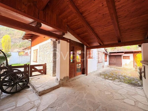 casa indipendente in vendita ad Oulx in zona Beaume