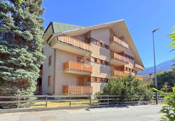 appartamento in vendita ad Oulx in zona Beaume