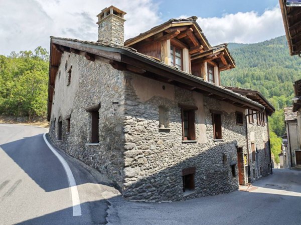 appartamento in vendita ad Oulx in zona San Marco