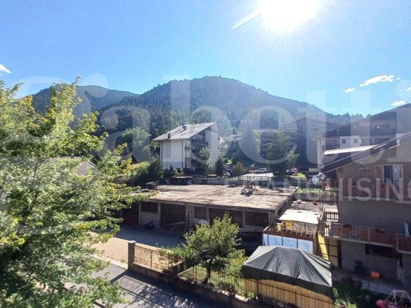 appartamento in vendita ad Oulx in zona Beaume