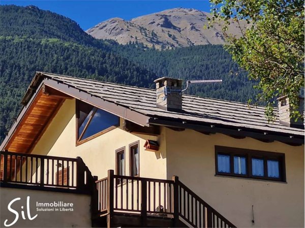 appartamento in vendita ad Oulx in zona Savoulx
